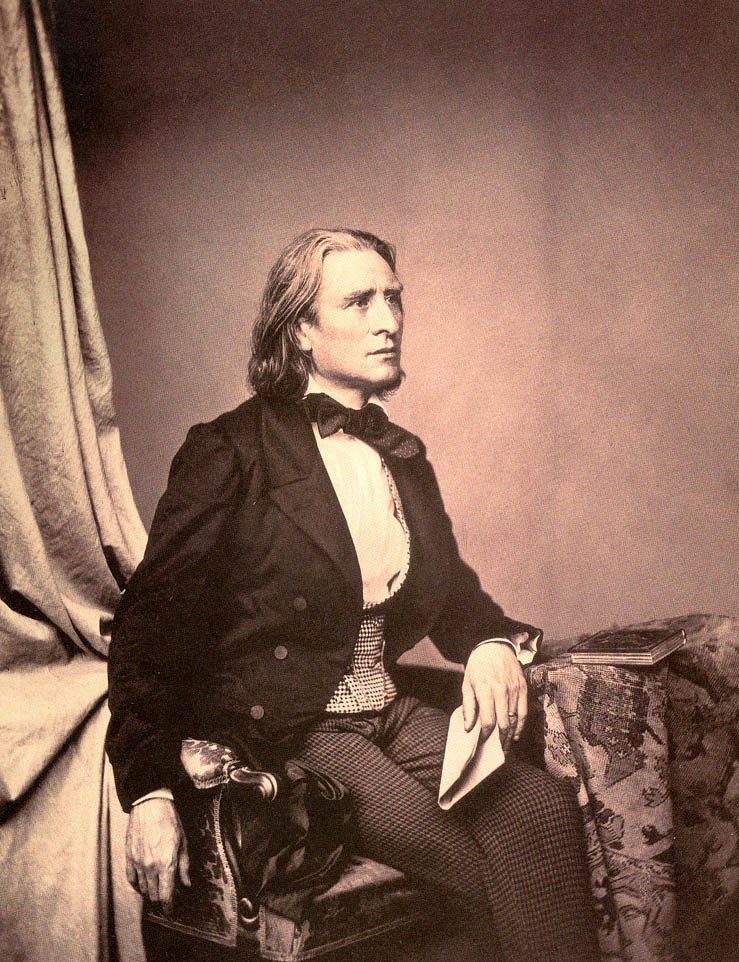 Photo of composer and pianist Franz Liszt
