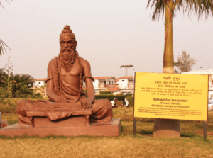 Statue of Sushruta, pioneer of ancient medicine in India